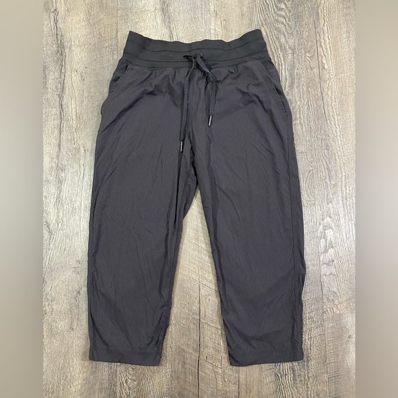 LULULEMON Dance Studio Crop Pant - Picture 2 of 6